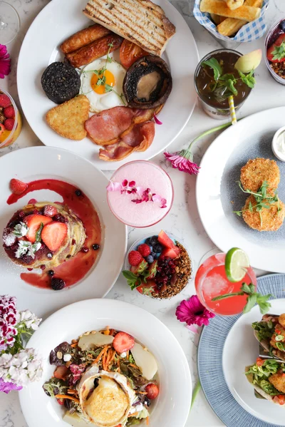 Brunch & Lunch